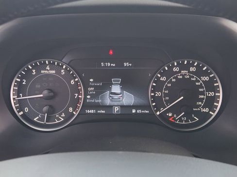 Used 2024 Nissan Armada SL w/ Cargo Package image 13