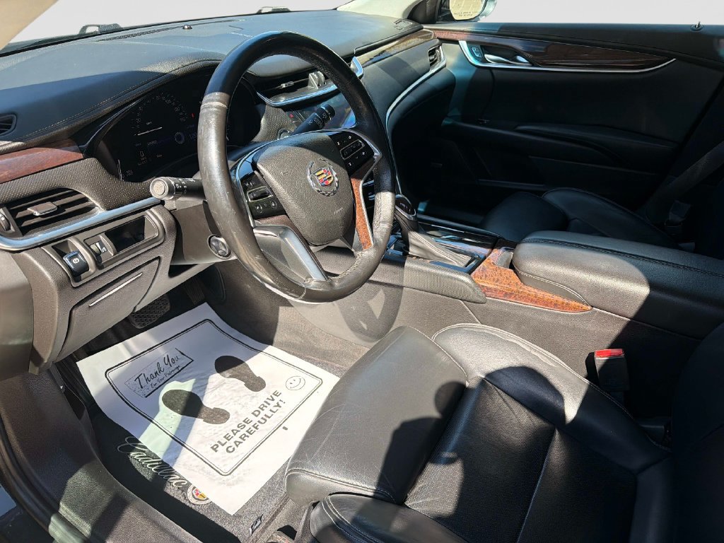 Used 2013 Cadillac XTS Luxury FWD image 22