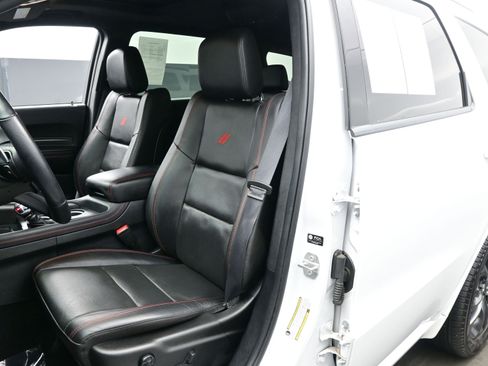 Used 2025 Dodge Durango GT image 12