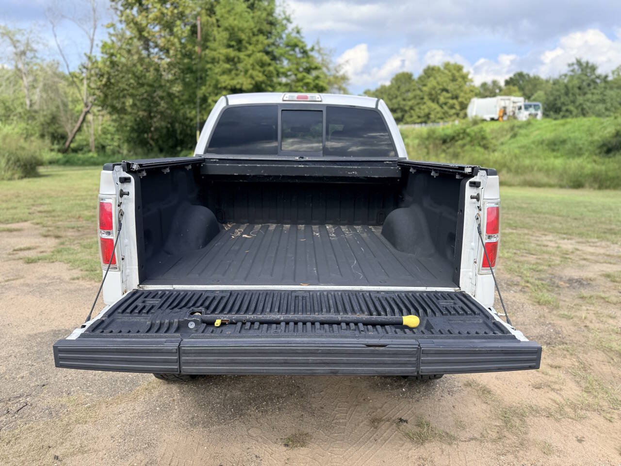 Used 2013 Ford F150 Platinum AWD/4WD image 11