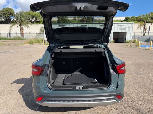 Used 2025 Chevrolet Trax LT image 29