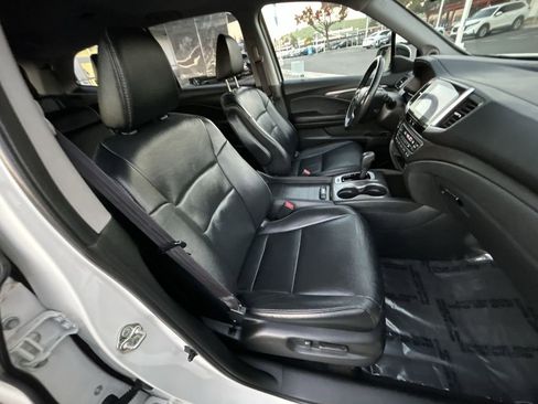 Used 2017 Honda Pilot EX-L image 25