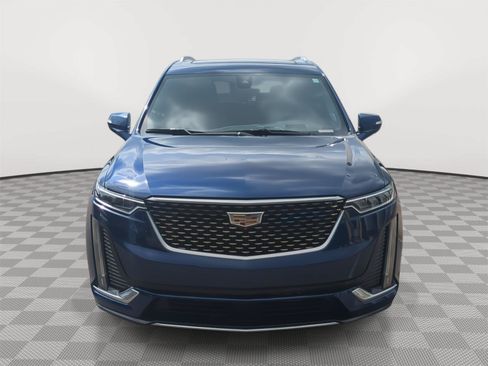 Used 2023 Cadillac XT6 Premium Luxury w/ Platinum Package AWD/4WD image 13