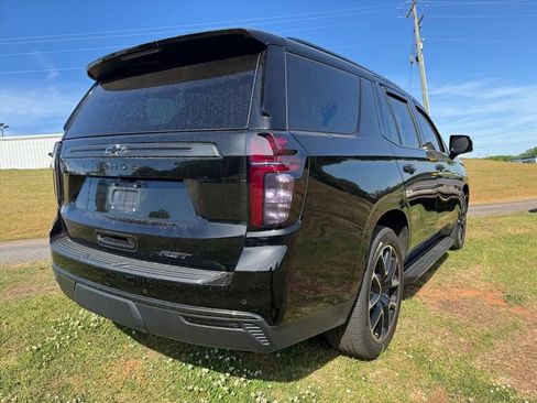 Used 2022 Chevrolet Tahoe RST w/ Luxury Package image 6