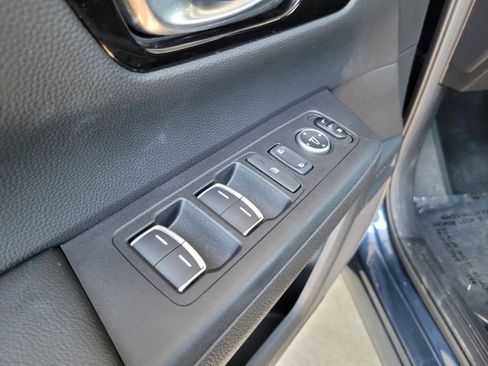 Used 2026 Honda CR-V EX-L image 27