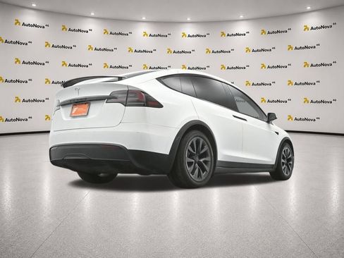 Used 2022 Tesla Model X AWD/4WD image 44
