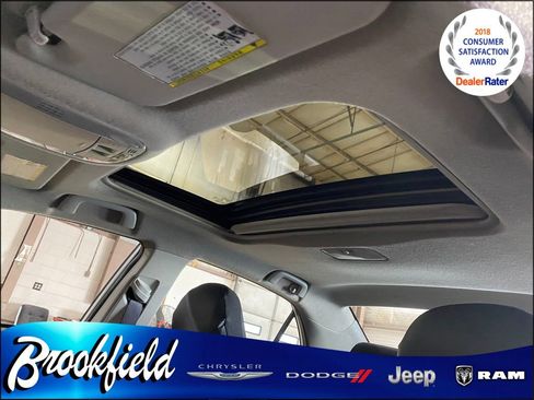 Used 2010 Toyota Corolla image 27