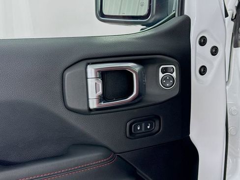 Used 2024 Jeep Wrangler Unlimited Rubicon 392 AWD/4WD image 18