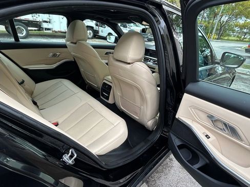 Used 2022 BMW 330i Sedan w/ Driving Assistance Package image 36