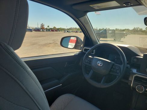New 2026 Toyota Tacoma SR5 image 15