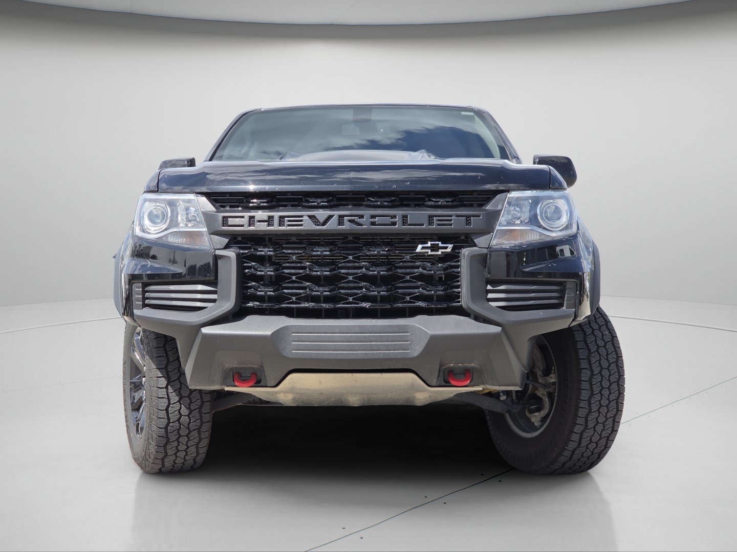 Used 2022 Chevrolet Colorado ZR2 w/ ZR2 Midnight Special Edition AWD/4WD image 3