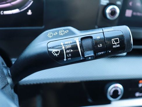 Used 2023 Kia Sportage LX image 21