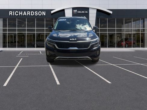 Used 2023 Kia Seltos SX AWD/4WD image 9