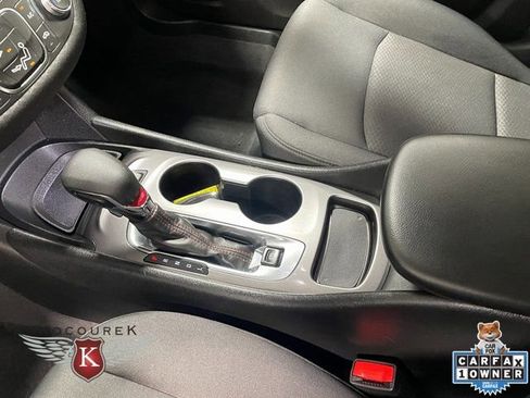 Used 2022 Chevrolet Malibu RS FWD image 18