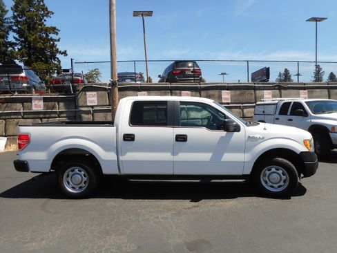 Used 2013 Ford F150 XL w/ Trailer Tow Pkg RWD image 6