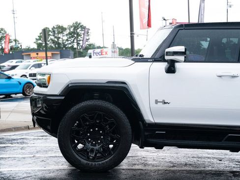 Used 2025 GMC Hummer EV 2X AWD/4WD image 14