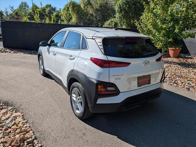 Used 2021 Hyundai Kona SE w/ Cargo Package AWD/4WD image 3