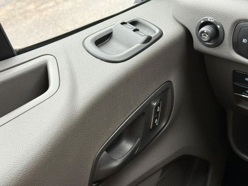 Certified 2024 Ford Transit 350 XLT image 20