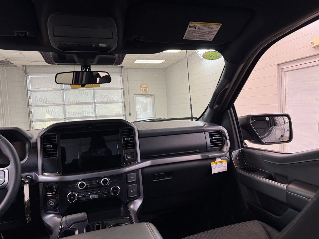 Used 2026 Ford F150 XLT w/ Tow/Haul Package AWD/4WD image 26