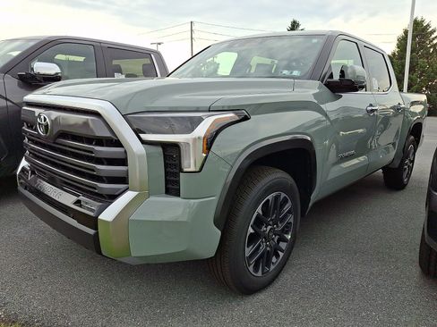 New 2026 Toyota Tundra Limited AWD/4WD image 3