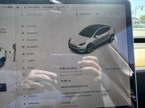 Used 2020 Tesla Model Y Long Range image 7