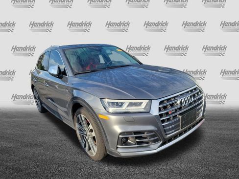 Used 2018 Audi SQ5 Prestige w/ Prestige Package AWD/4WD image 2