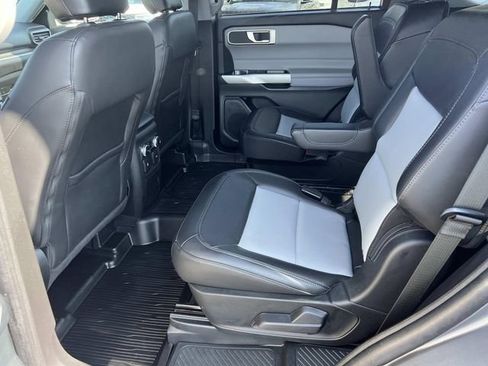 Certified 2023 Ford Explorer XLT w/ Equipment Group 202A AWD/4WD image 14