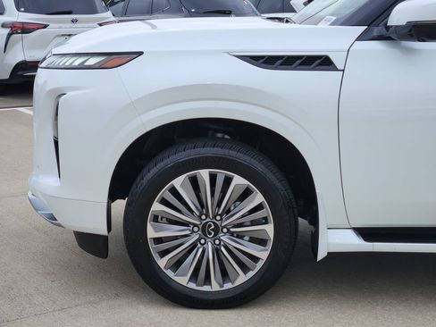 Used 2026 INFINITI QX80 Luxe w/ Cargo Package RWD image 8