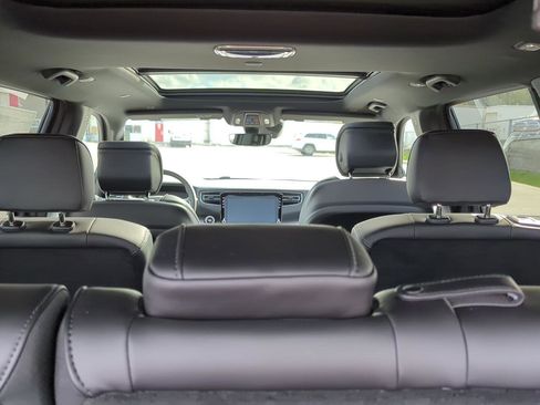 New 2026 Jeep Grand Wagoneer 4WD image 7