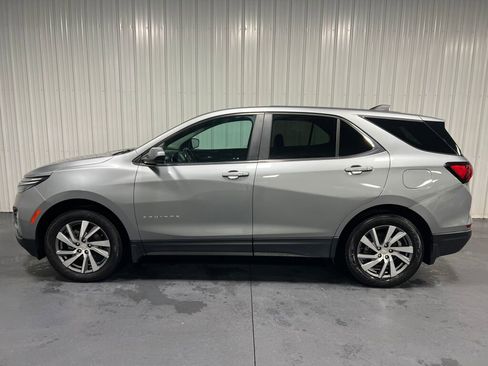 Used 2023 Chevrolet Equinox LT image 18