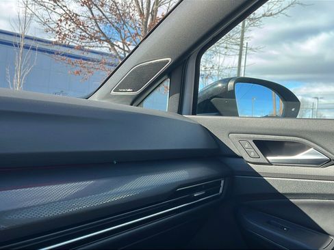 Used 2024 Volkswagen GTI SE image 19