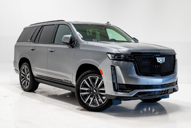 Used 2022 Cadillac Escalade Sport w/ Touring Package AWD/4WD image 5