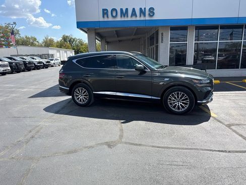 Used 2025 Genesis GV80 2.5T Standard AWD/4WD image 2
