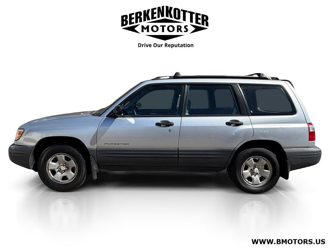 Used 2002 Subaru Forester L AWD/4WD image 6