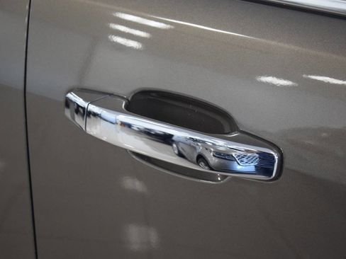 Used 2015 GMC Canyon SLT w/ Driver Alert Package image 22