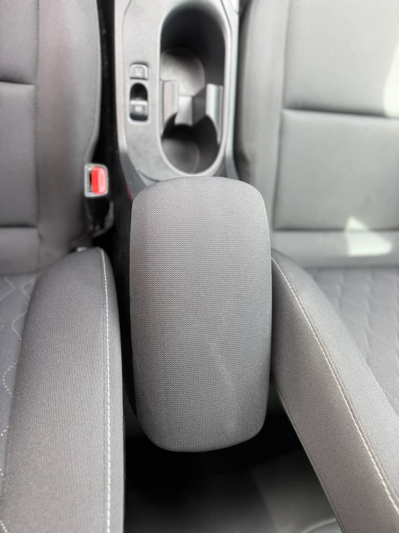 Used 2024 Toyota Corolla LE FWD image 35
