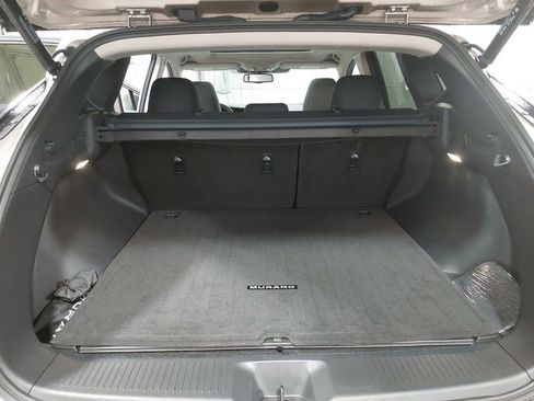 Certified 2025 Nissan Murano SL w/ Cargo Package AWD/4WD image 12