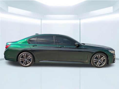 Used 2020 BMW 750i xDrive w/ Executive Package AWD/4WD image 6