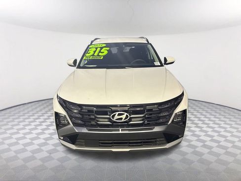 New 2025 Hyundai Tucson SEL image 2