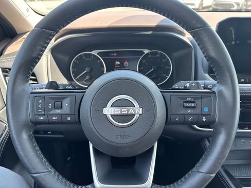 Used 2023 Nissan Rogue SL w/ SL Premium Package AWD/4WD image 14