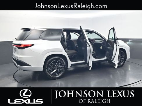 New 2026 Lexus TX 350 AWD image 31