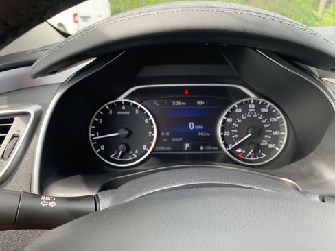 Used 2024 Nissan Murano SV w/ SV Midnight Edition Package FWD image 18
