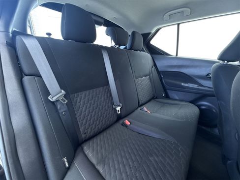 Used 2022 Nissan Kicks S image 36