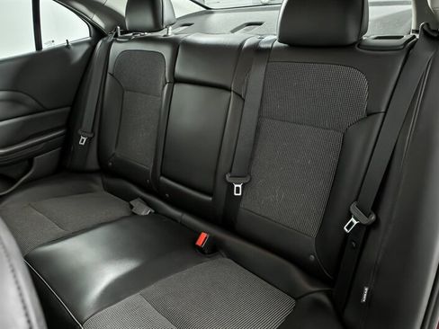 Used 2015 Chevrolet Malibu LT w/ Power Convenience Package FWD image 19