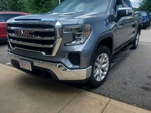 Used 2021 GMC Sierra 1500 SLE w/ X31 Off-Road Package AWD/4WD image 5