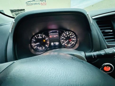 Used 2014 Nissan Pathfinder SL w/ SL Premium Package image 15