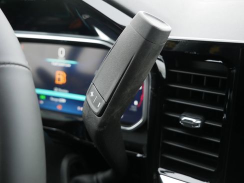 New 2026 Chevrolet Silverado 3500 LT w/ All Star Edition image 9