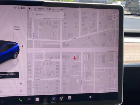 Used 2023 Tesla Model Y Long Range AWD/4WD image 26