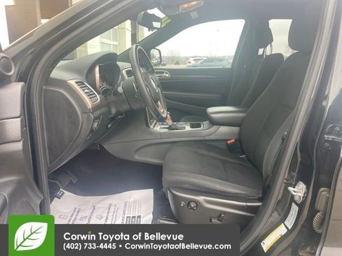 Used 2016 Jeep Grand Cherokee Laredo w/ Quick Order Package 23E image 7