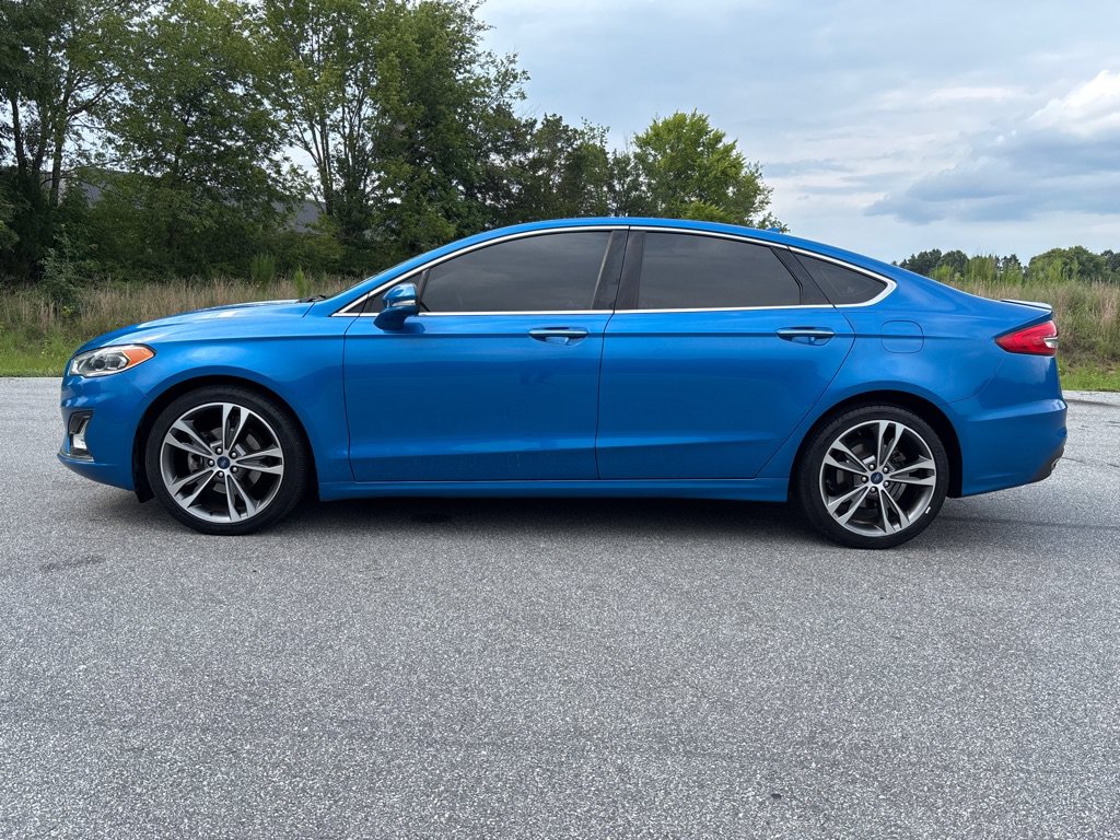 Used 2020 Ford Fusion Titanium AWD/4WD image 2